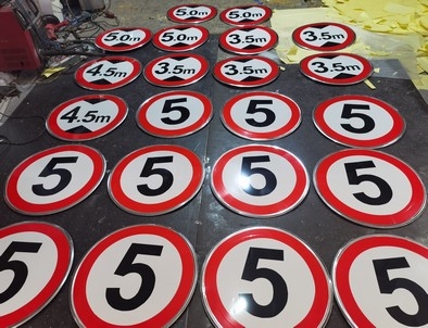 抚州抚州限速交通标牌厂家